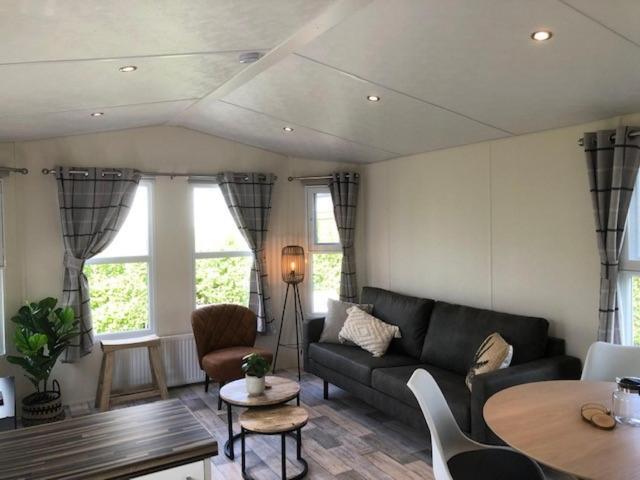 Cassandria Bad - Luxe Glamping Retranchement Buitenkant foto
